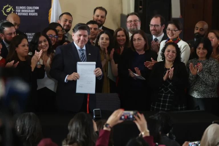 Illinois Expands Immigrant Civil Rights